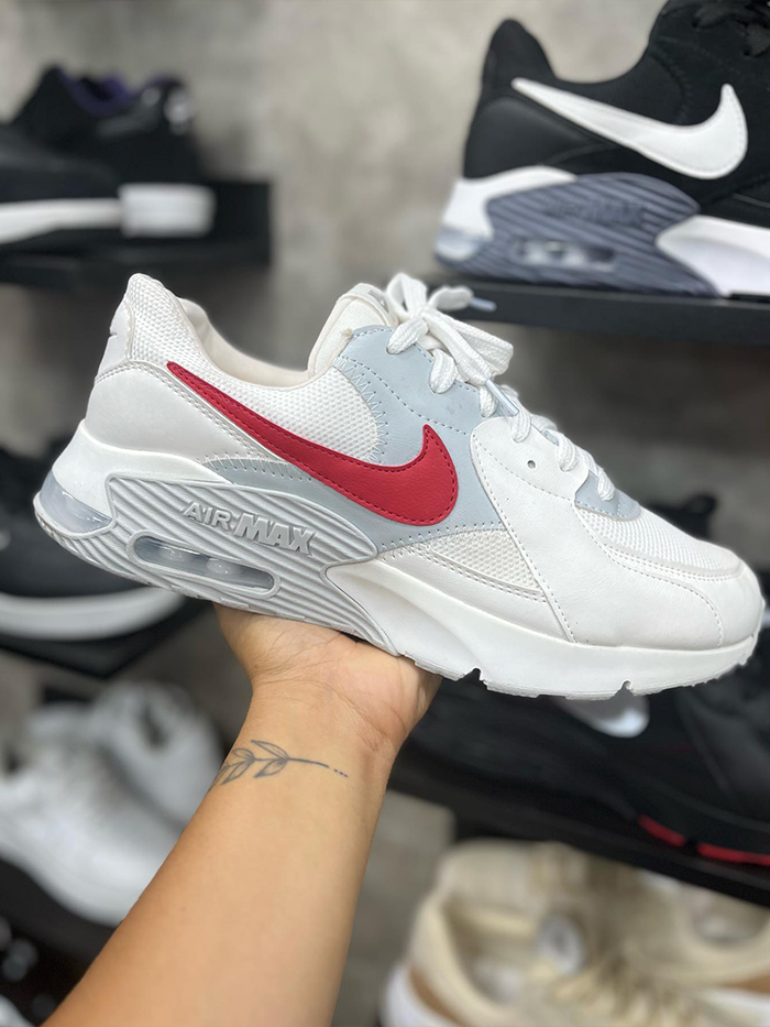 Tênis Nike Air Max Excee - Branco/Cinza/Vermelho