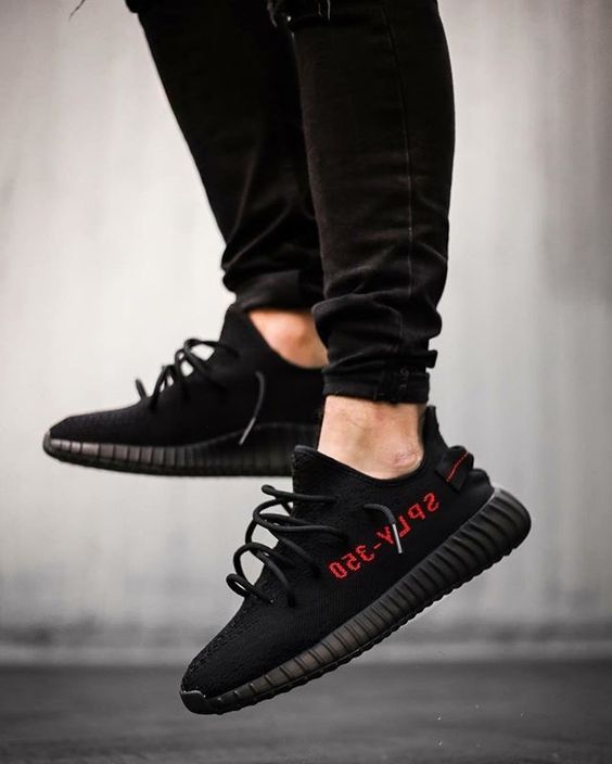 Tênis Adidas Yeezy Boost 350 V2 'Bred'