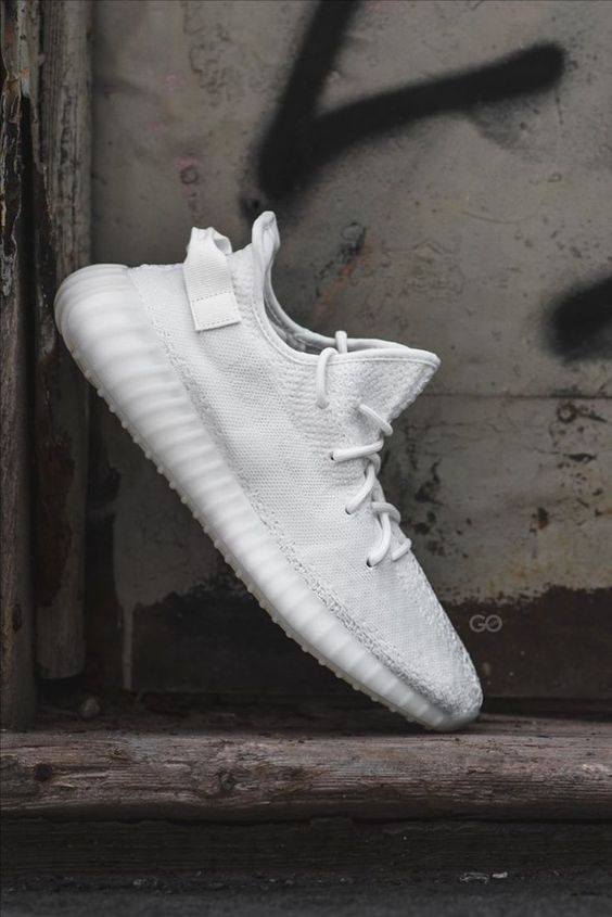 Tênis Adidas Yeezy Boost 350 V2 'White'