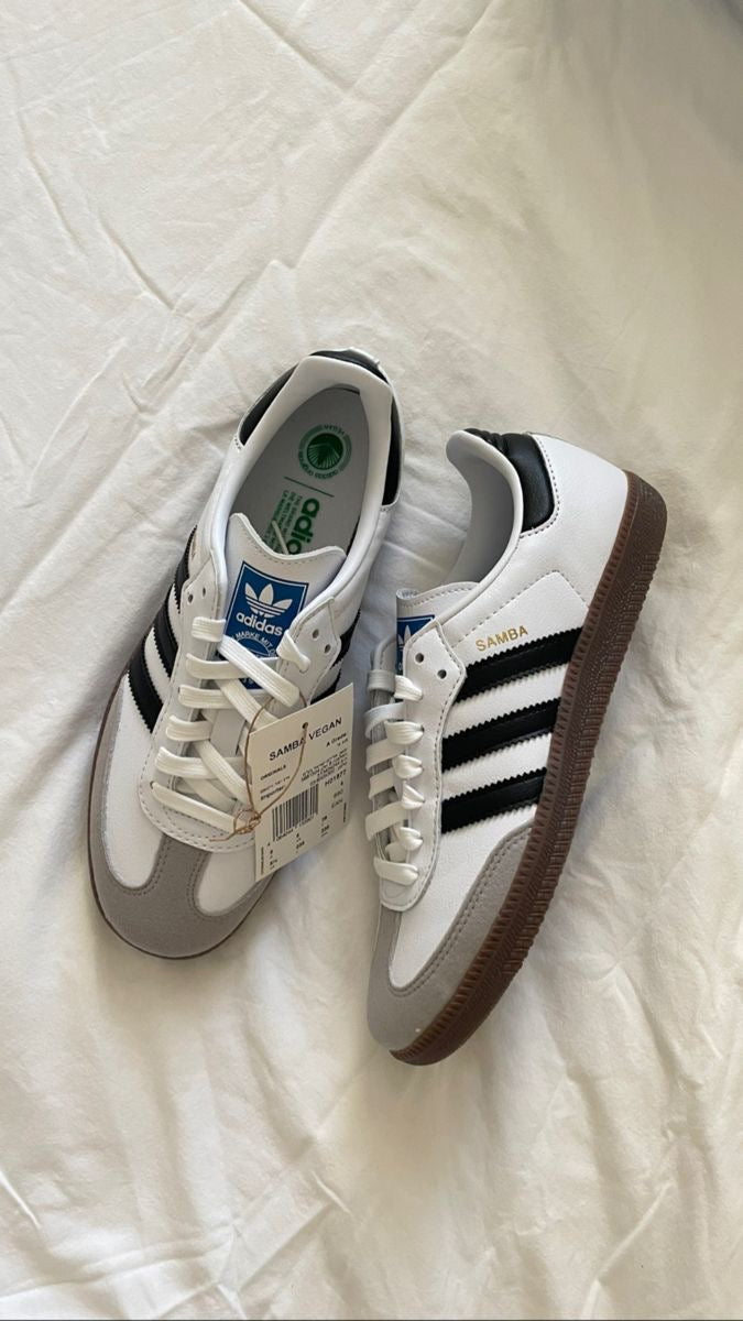 Tênis Adidas Samba OG - Branco e Preto