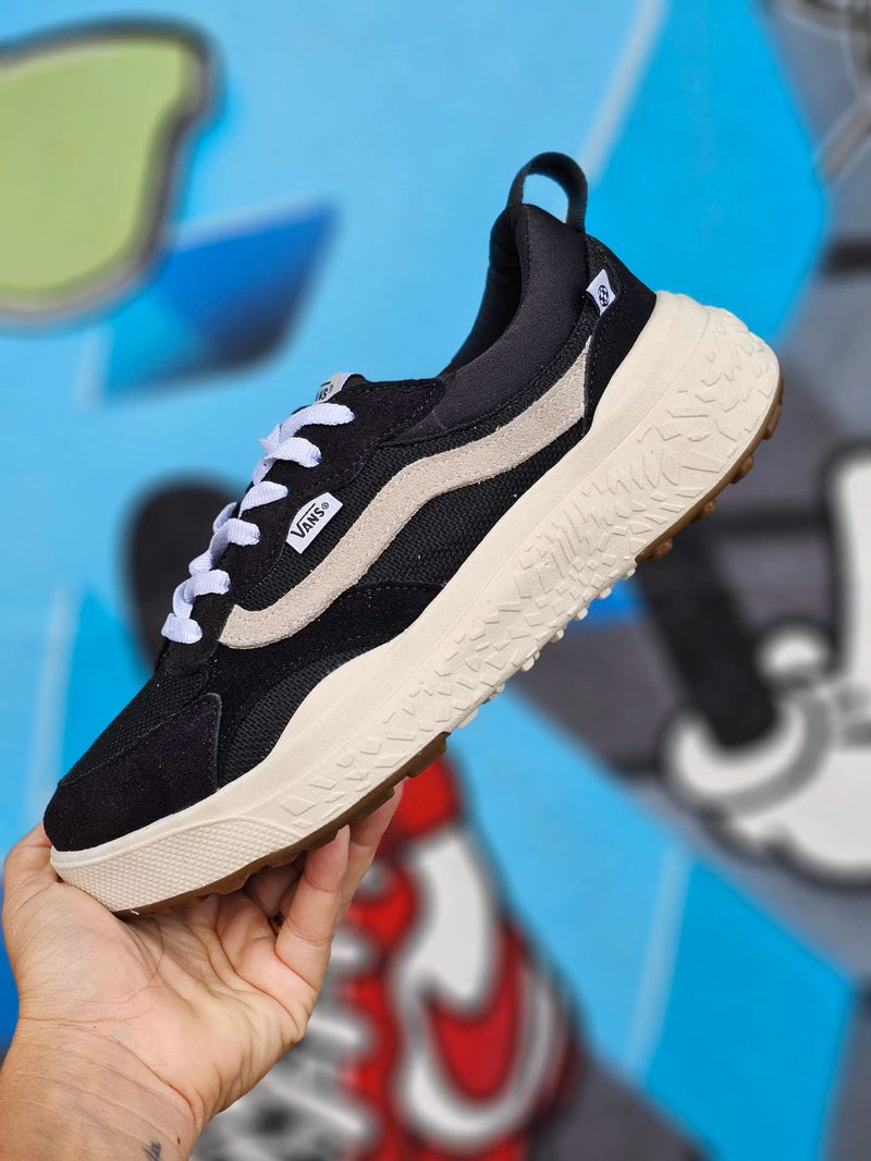 Tênis Vans Ultrarange Neo VR3 Digital Dementia Black White