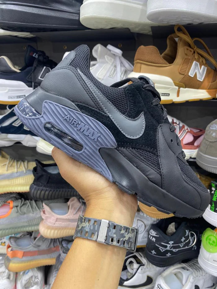 Tênis Nike Air Max Excee - Preto