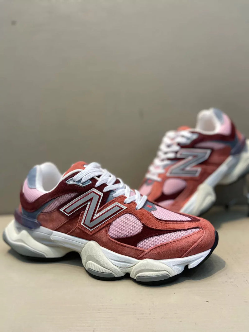 Tênis New Balance 9060 - Mineral Red