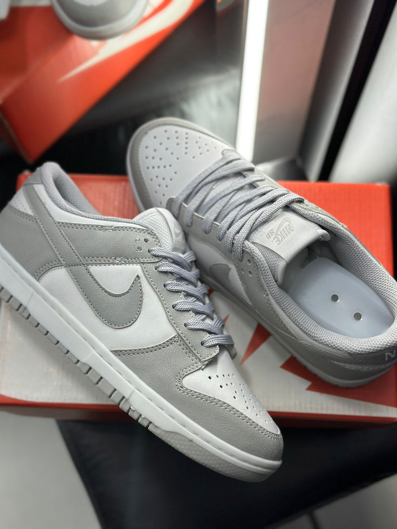 Tênis Nike Dunk SB - Branco e Cinza