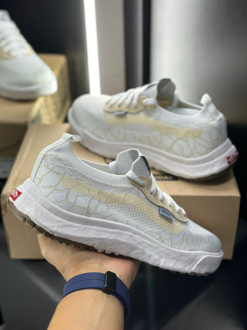 Tênis Vans Ultrarange VR3 White