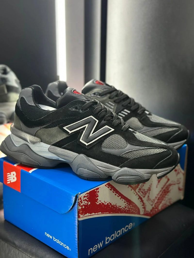 Tênis New Balance 9060 - Cinza/Preto