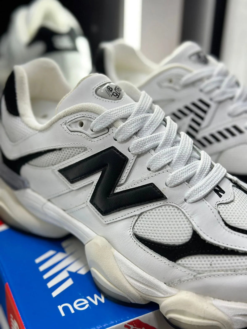 Tênis New Balance 9060 - Branco/Preto